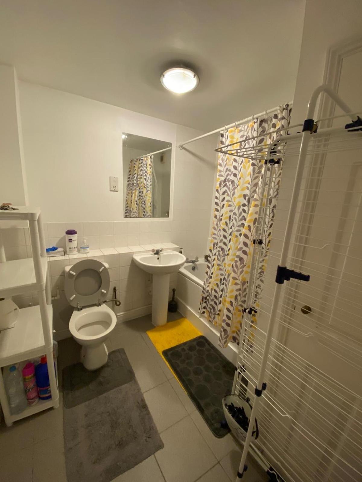The Right Place. A Fabulous/Cozy Double Room London Bagian luar foto