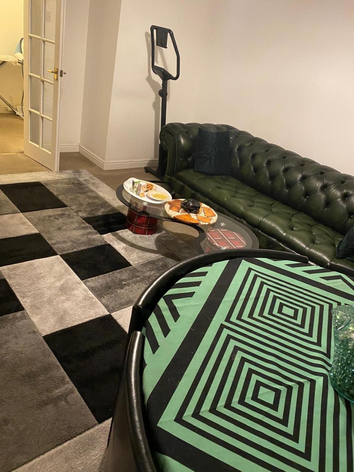 The Right Place. A Fabulous/Cozy Double Room London Bagian luar foto